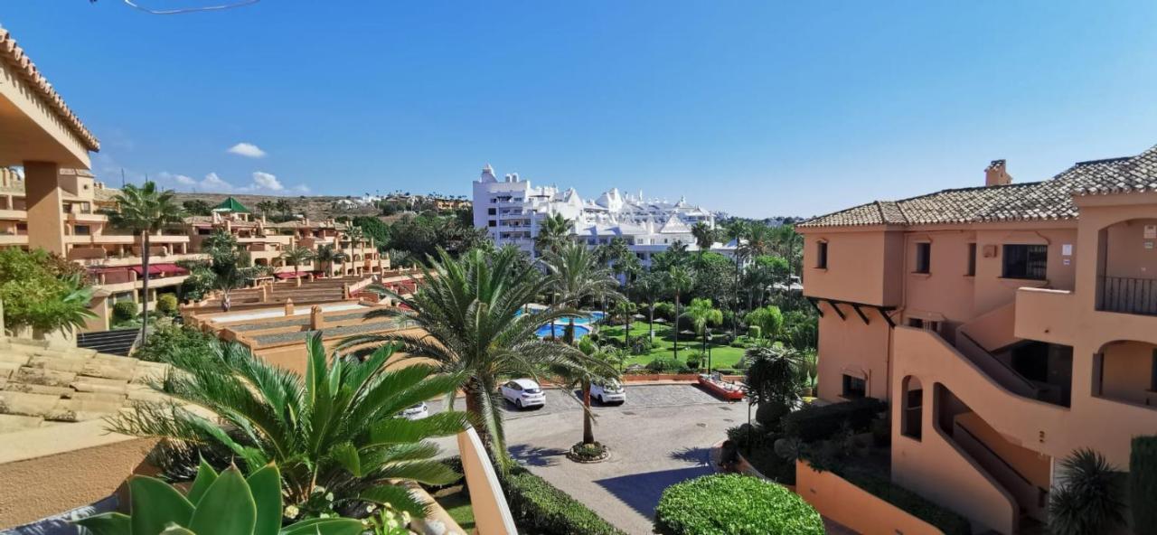 Ferienwohnung Vista Azul Estepona Exterior foto